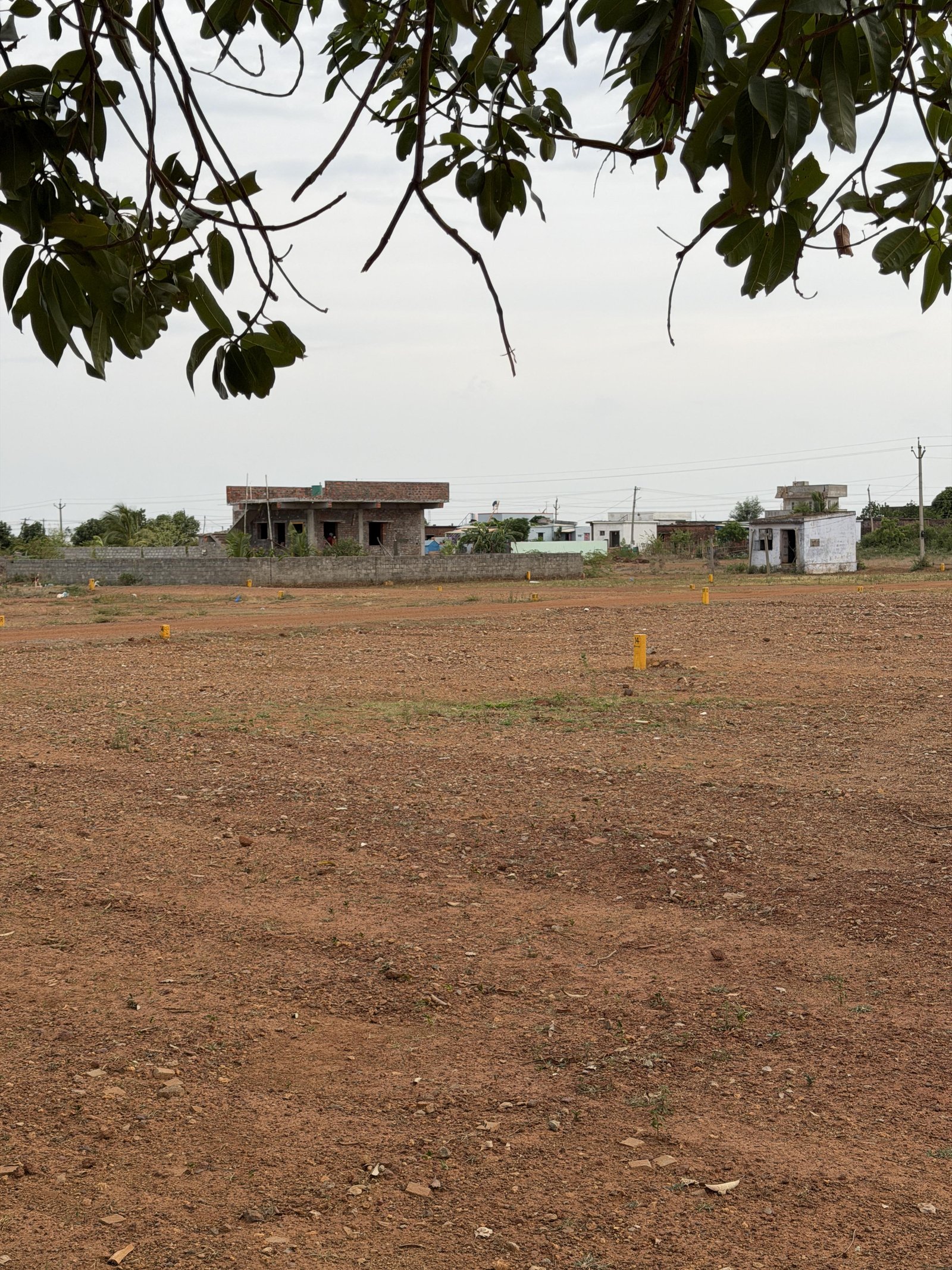 R.S.R School దగ్గర ₹46,000కే అంకణం! 🔥 30 అంకణాల East Facing Plot | MK Developers